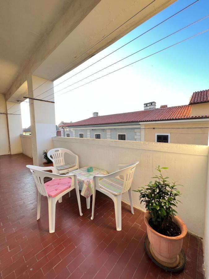 Colorita Studio Pula Exterior photo